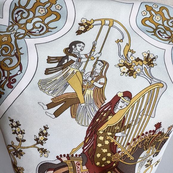 HERMÉS PARIS Poesie Persane 90cm Light Blue Persian Motif Silk Scarf - Picture 11 of 12